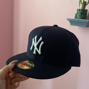 yankees fitted hat